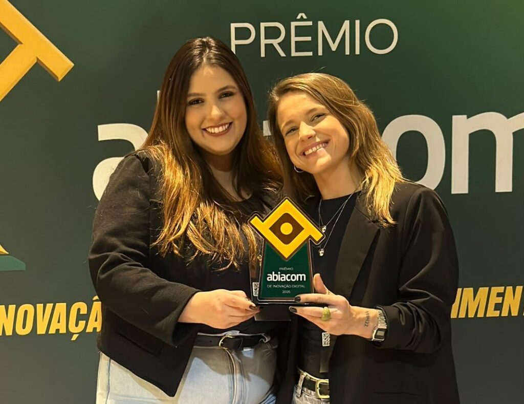 Webcontinental Marketplace conquista 2º lugar no Prêmio ABIACOM 2026 2 IMG 6216.JPG edited Post